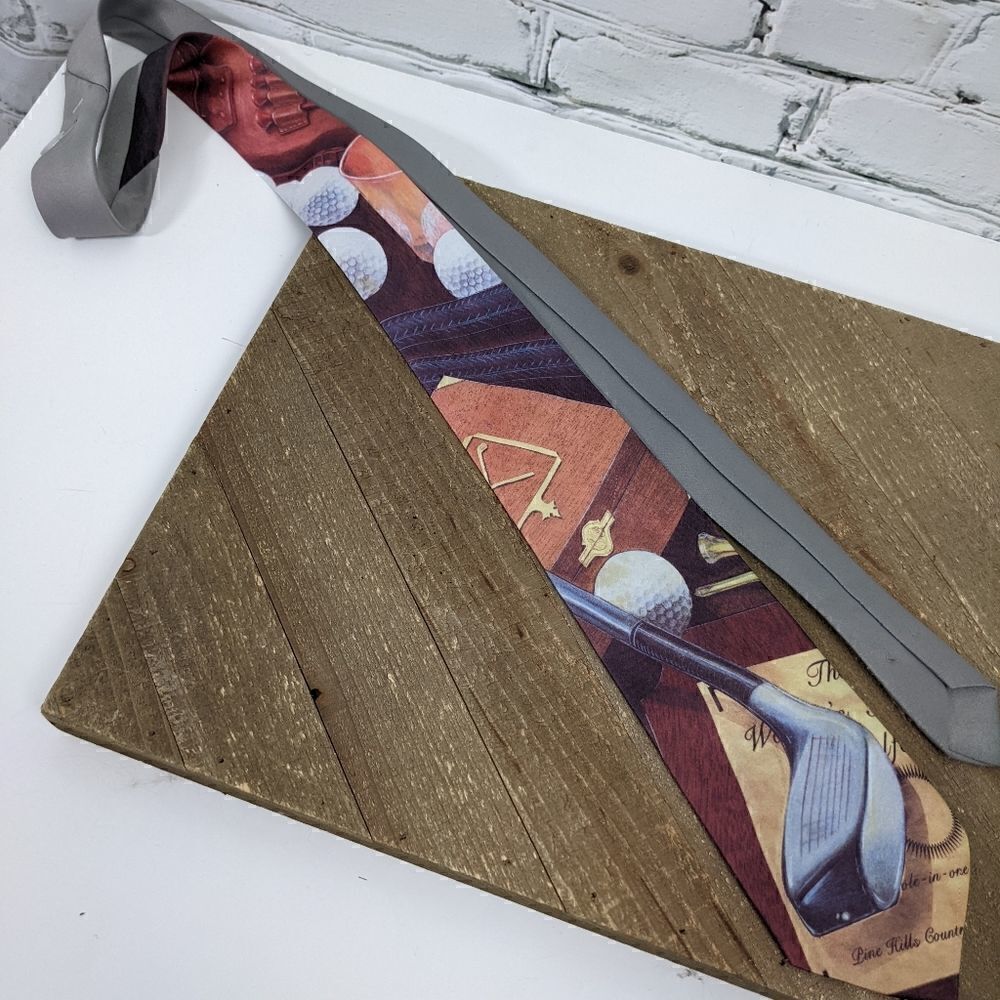 Ralph Marlin & Co Worlds Greatest Golfer Neck Tie 100% Poly USA Novelty 1993